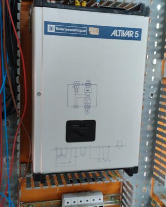 Telemecanique ALTIVAR 5 ATV45O75 