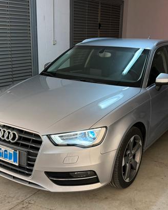 Audi A3 Sportback 1.6 tdi 110cv