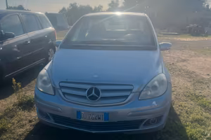 MERCEDES CLASSE B