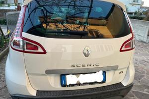 Renault scenic 2010