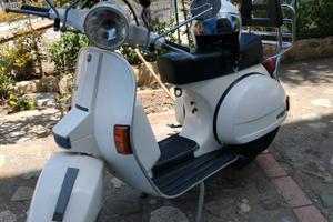 Piaggio Vespa PX125