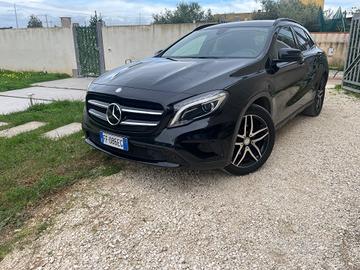 Mercedes-benz GLA 200 d Automatic Sport