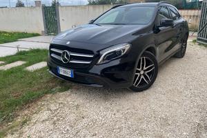 Mercedes-benz GLA 200 d Automatic Sport