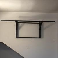 Sbarra e parallele per allenamento