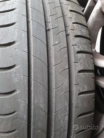 Pneumatici Auto Michelin 195/65 R15 + Cerchi Lega