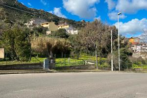 Guspini- Ampio terreno in zona G