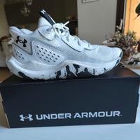 Scarpe basket Under Armour 