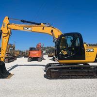 ESCAVATORE CINGOLATO JCB 130