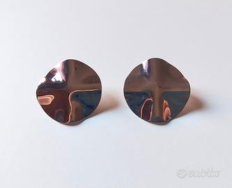 Orecchini a bottone in argento 