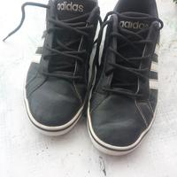 Scarpe adidas (40)