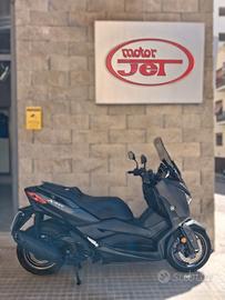 Yamaha X-Max 125