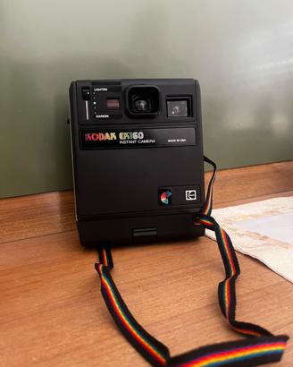 Fotocamera istantanea vintage Kodak EK160.