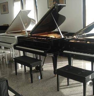 Pianoforte Yamaha C5/G5