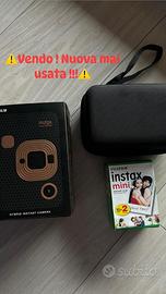 Instax mini nuova.