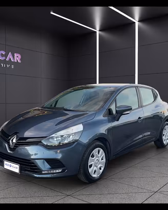 RENAULT Clio 1.2 75CV 5 porte Life