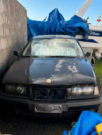 BMW E36 Berlina