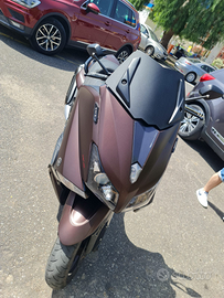 Yamaha tmax