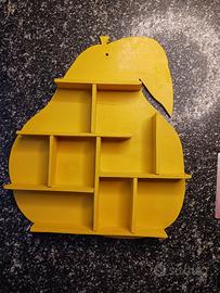 Bacheca porta oggetti gialla in legno