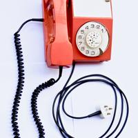 Telefono antico jugoslavo/sovietico Iskra a disco