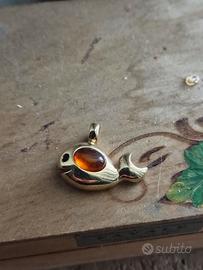 Ciondolo Balena con Ambra