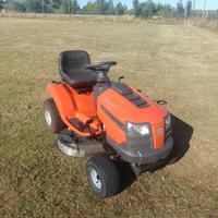 Trattore Tagliaerba Husqvarna 