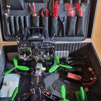 Drone FPV e telecomando Futaba T10J