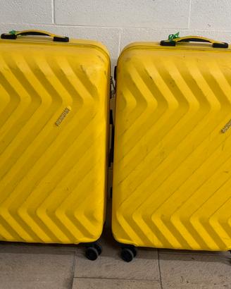 American Tourister