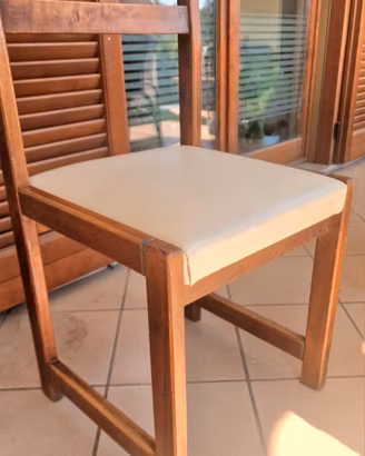 6 sedie in legno con seduta in pelle
