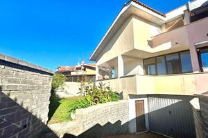 PORZIONE DI QUADRIFAMILIARE A LADISPOLI