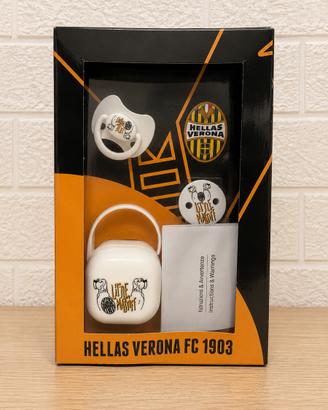 Set neonato Hellas Verona - ciuccio, portaciuccio