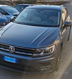 VOLKSWAGEN Tiguan 2.0 TDI DSG 4MOTION Style BMT