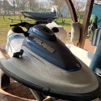 Moto d’acqua polaris virage con carrello inox