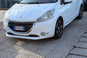 Peugeot 208 1.4 VTi 95 CV 5p. GPL Active