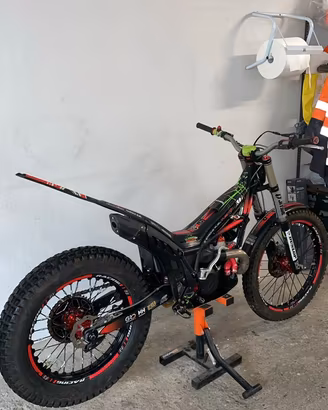 Vertigo 300 busto 2022