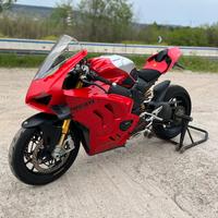 Ducati panigale v4s 2021