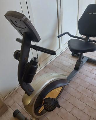 Cyclette orizzontale Techfit R400