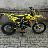 Suzuki rm 125