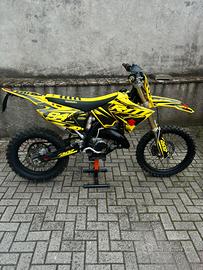 Suzuki rm 125