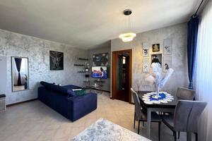 Appartamento di 63 m² con 3 locali e box auto a No
