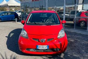 Toyota Aygo 1.0 12V VVT-i 5 porte 68cv