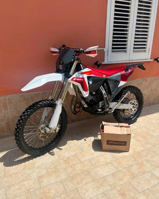 Fantic xe 125 2024 targata