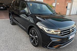 Volkswagen Tiguan Allspace 2.0 TDI SCR DSG 4MOTION
