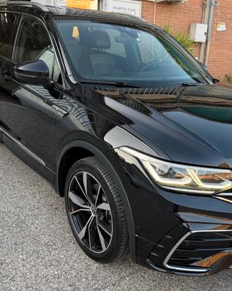 Volkswagen Tiguan Allspace 2.0 TDI SCR DSG 4MOTION