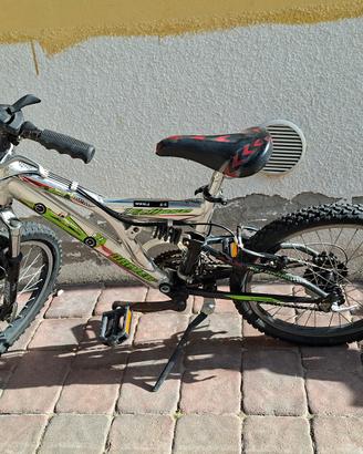 Bici bambino e ragazzo