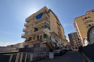 3 LOCALI A CORIGLIANO-ROSSANO