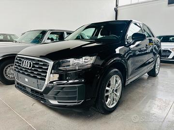 Audi Q2 30 TFSI Business, PERMUTABILE