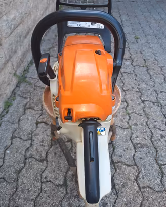 motosega 