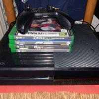 Xbox one 500gb +Joystick e giochi