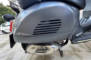 Vespa 300 gts s