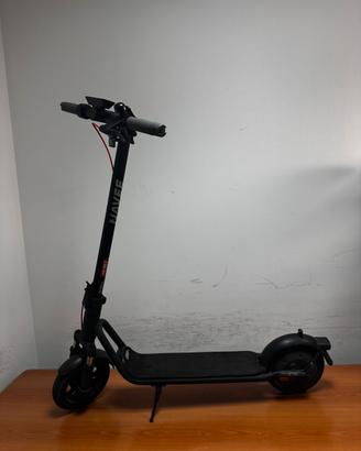 Monopattino elettrico NAVEE v25i pro